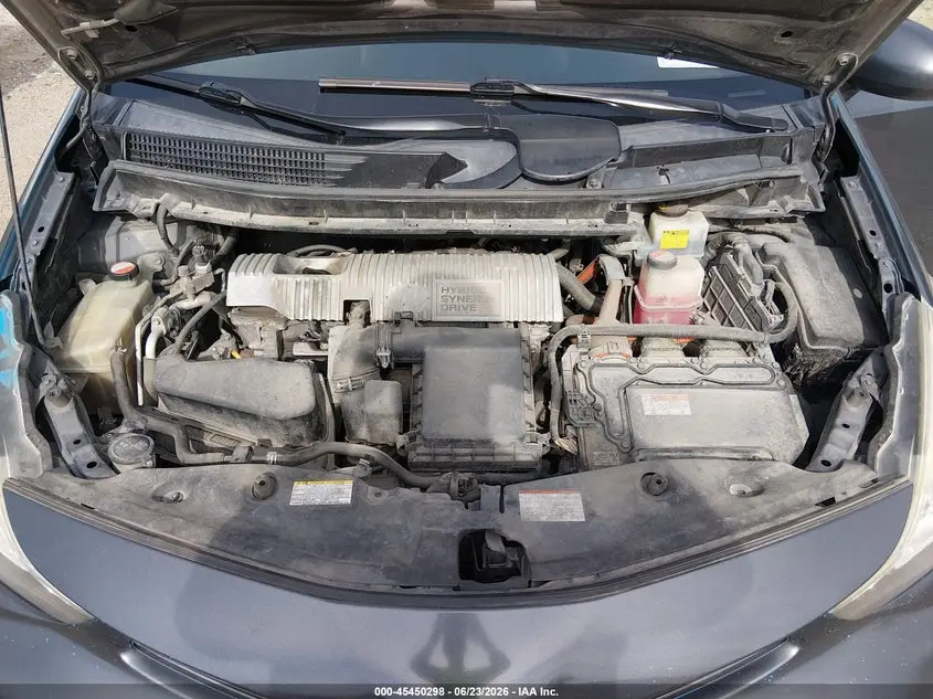 2015 TOYOTA PRIUS V TWO