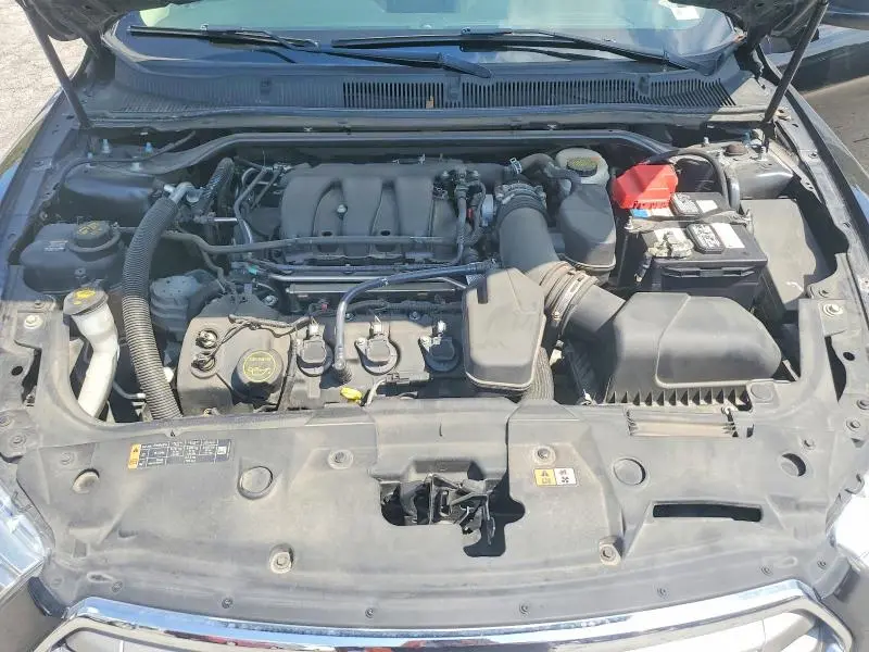 2016 FORD TAURUS SE  