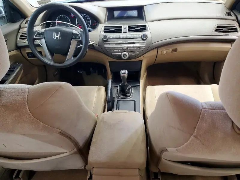 2010 HONDA ACCORD LX  