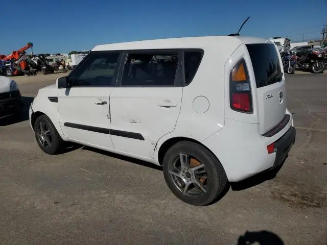 2011 KIA SOUL +  