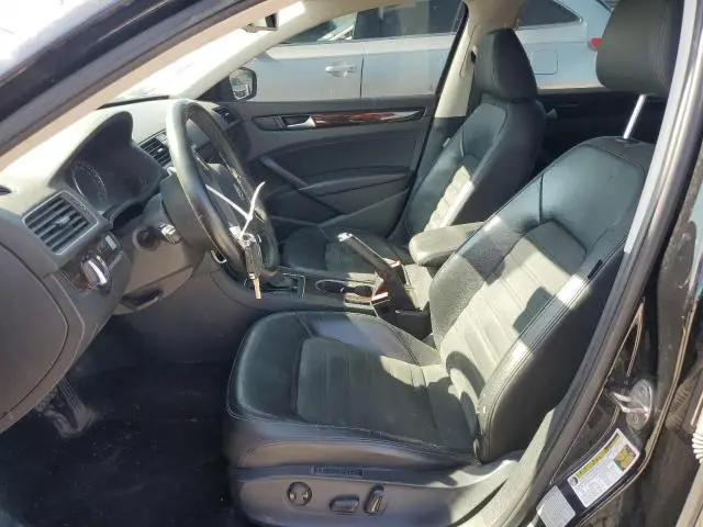 2015 VOLKSWAGEN PASSAT SEL  
