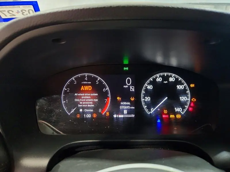2023 HONDA HR-V LX  