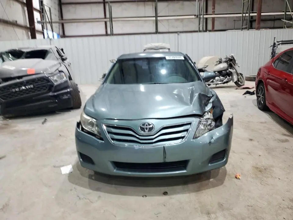 2010 TOYOTA CAMRY LE  