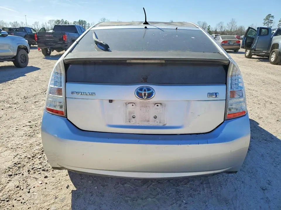 2011 TOYOTA PRIUS   