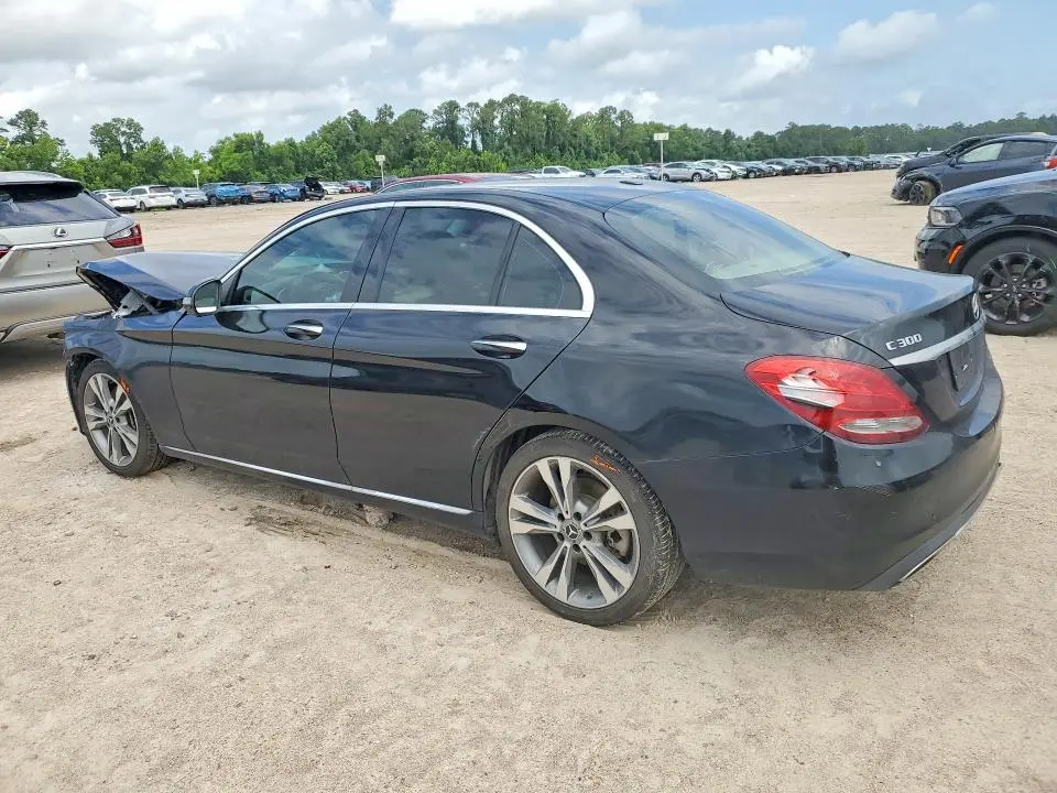 2018 MERCEDES-BENZ C 300  