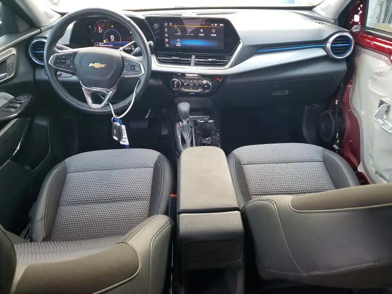 2025 CHEVROLET TRAX 1LT  