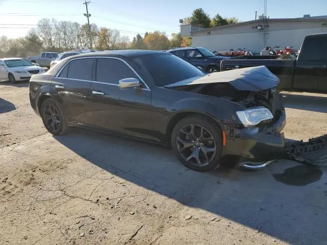 2019 CHRYSLER 300C   