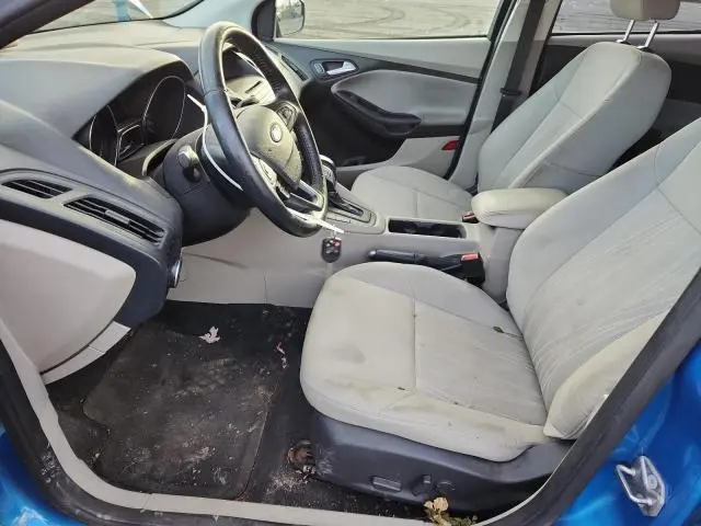 2016 FORD FOCUS SE  