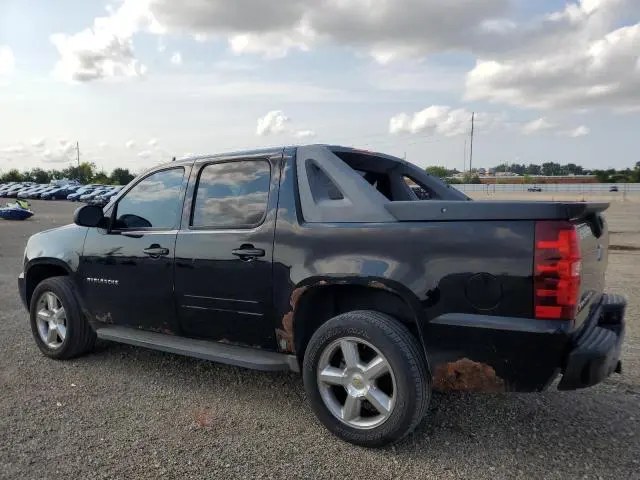 2010 CHEVROLET AVALANCHE LS  