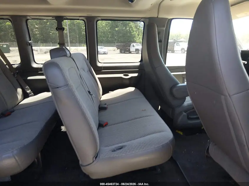 2016 CHEVROLET EXPRESS 3500 LT