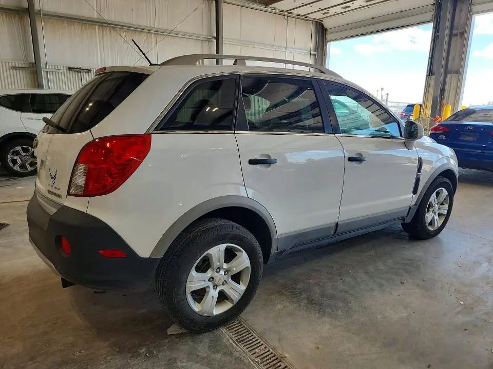 2014 CHEVROLET CAPTIVA LS  