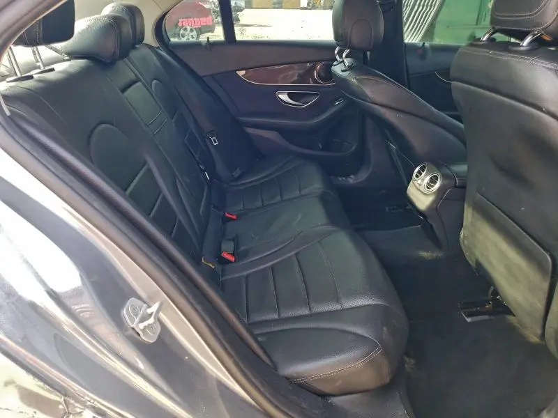 2015 MERCEDES-BENZ C 300  