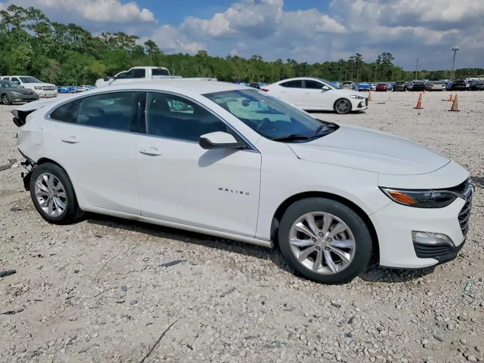 2021 CHEVROLET MALIBU LT  