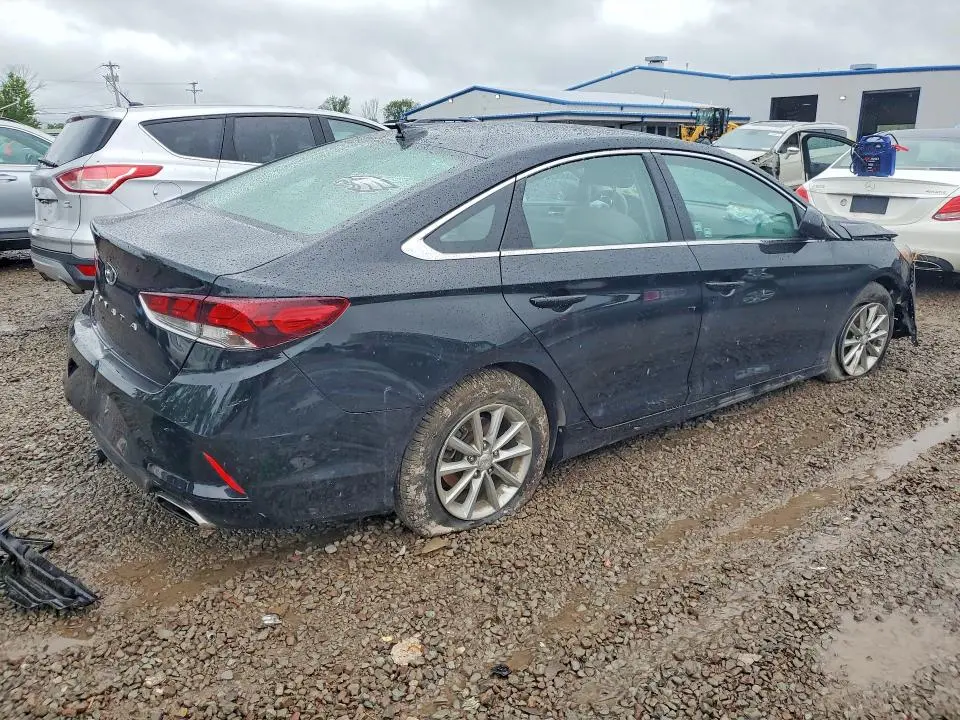 2018 HYUNDAI SONATA SE  