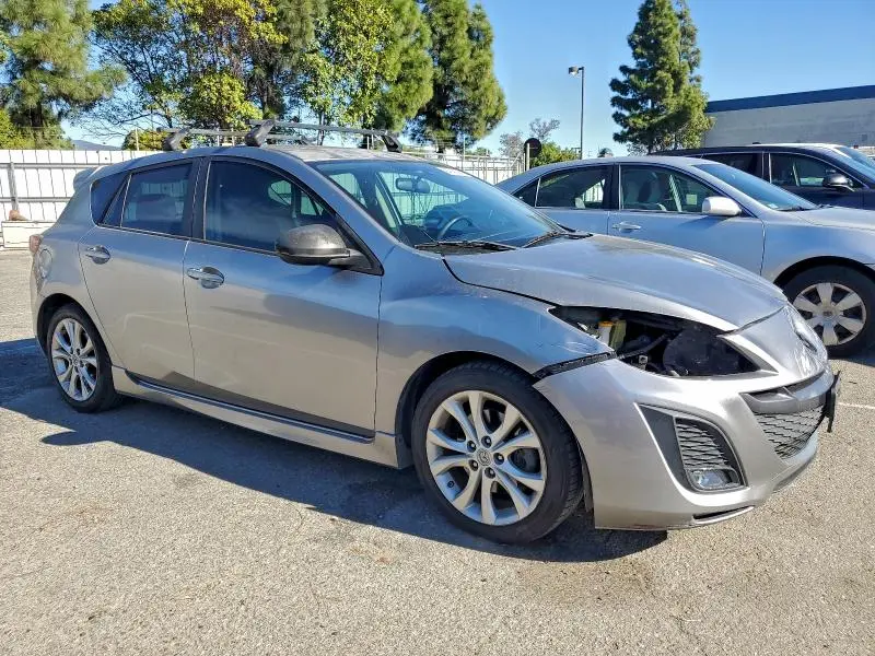 2011 MAZDA 3 S  