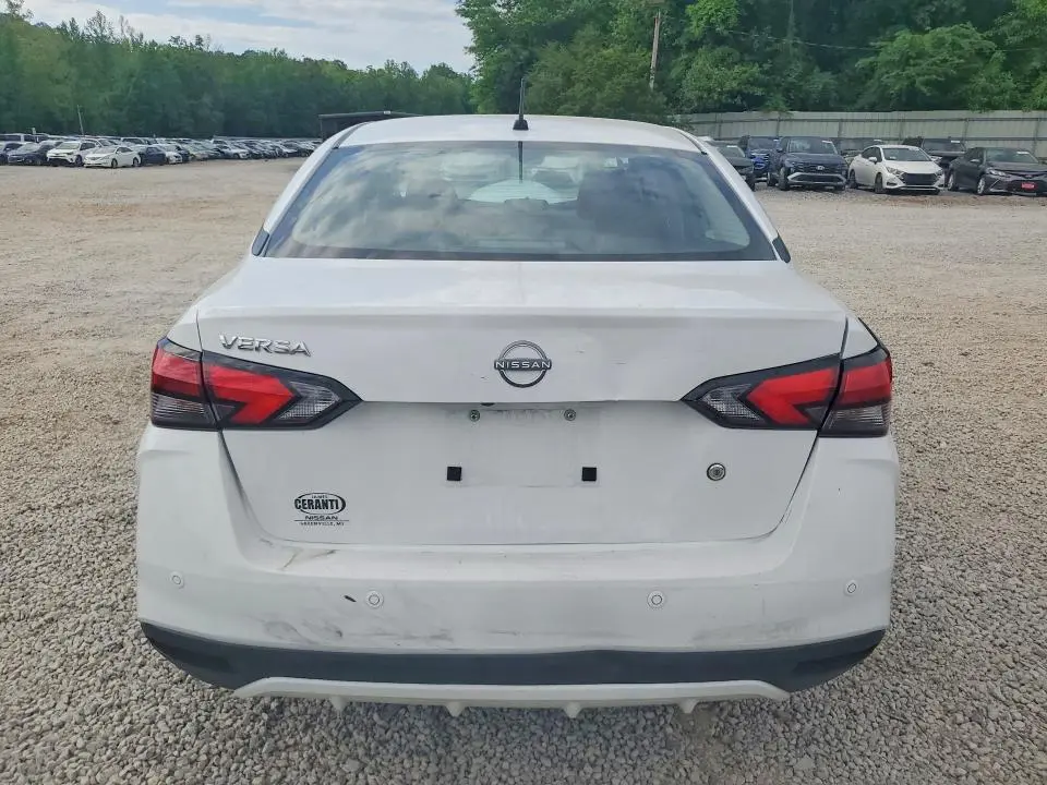 2025 NISSAN VERSA S  