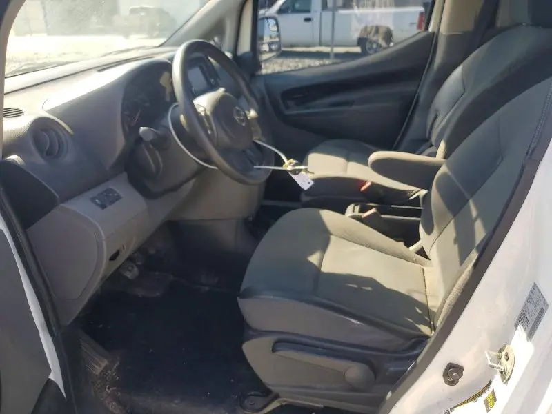 2014 NISSAN NV200 SV  