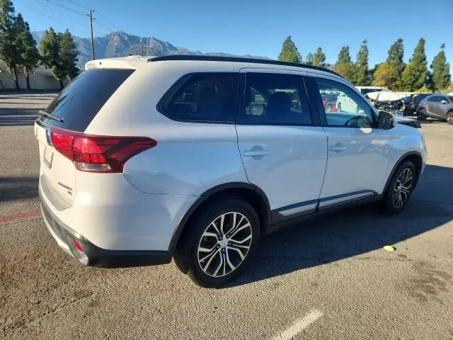 2016 MITSUBISHI OUTLANDER SE  