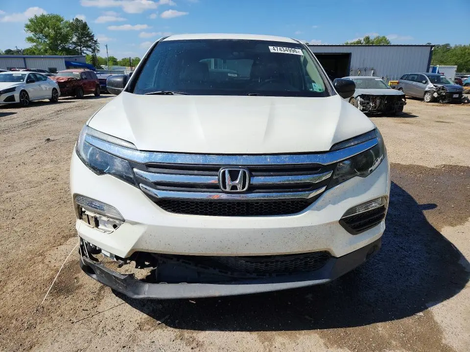 2018 HONDA PILOT LX  