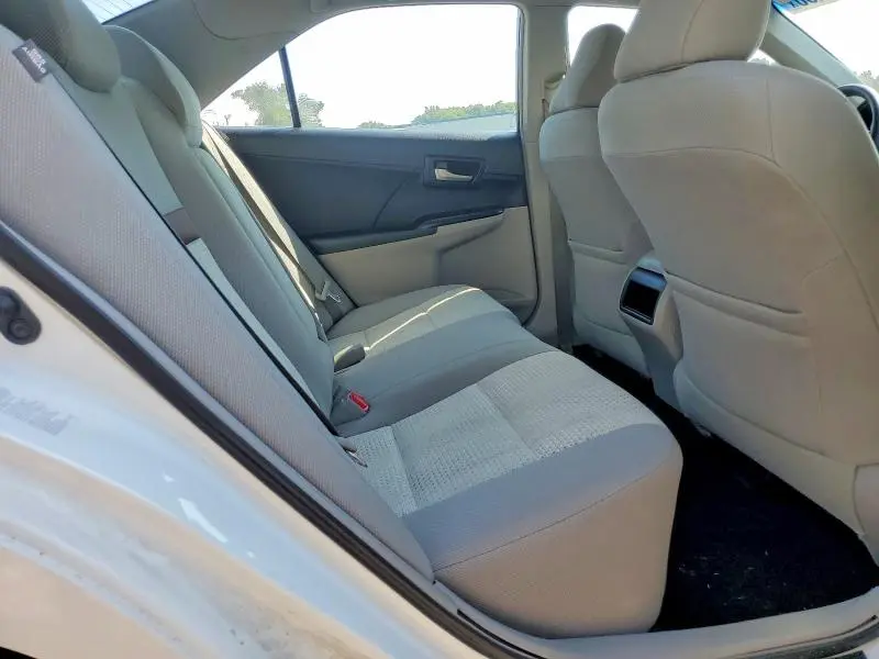 2012 TOYOTA CAMRY LE  