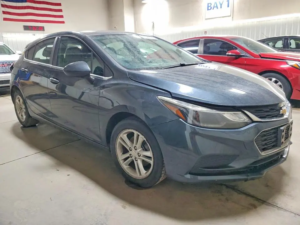 2018 CHEVROLET CRUZE LT  