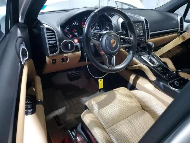2016 PORSCHE CAYENNE   