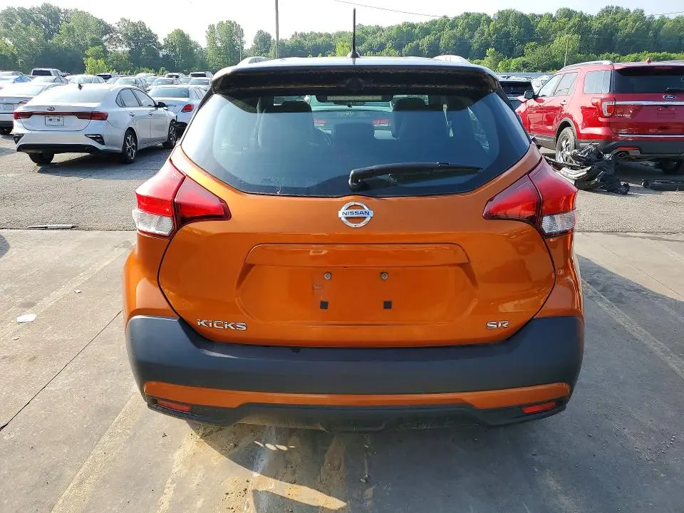 2019 NISSAN KICKS SR  
