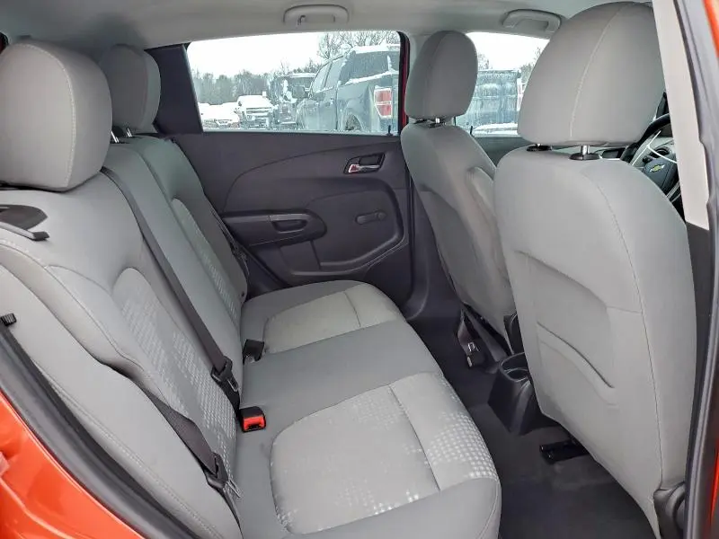 2013 CHEVROLET SONIC LS  