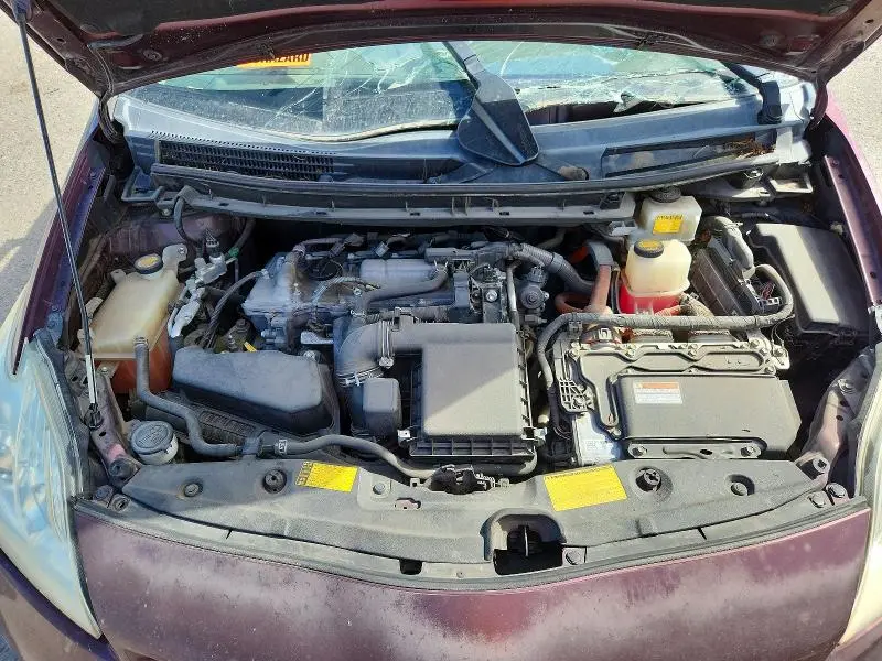 2013 TOYOTA PRIUS PERSONA SERIES SE  