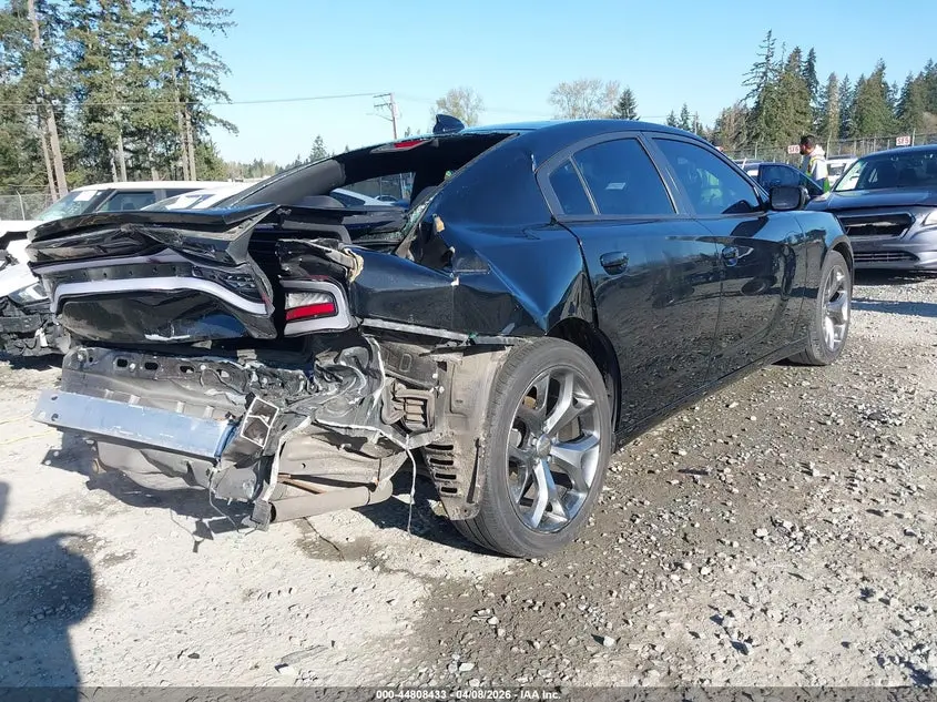 2016 DODGE CHARGER SXT