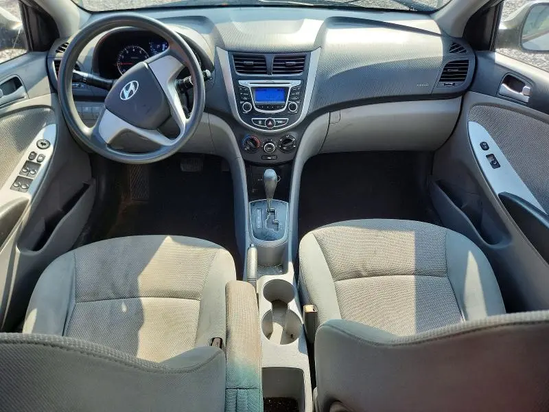 2013 HYUNDAI ACCENT GLS  