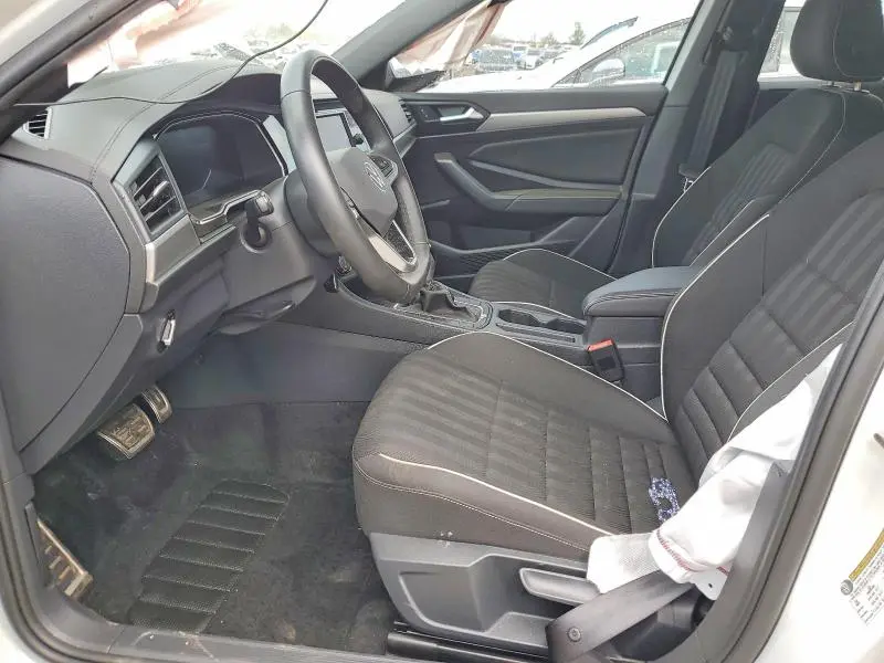 2024 VOLKSWAGEN JETTA SPORT  