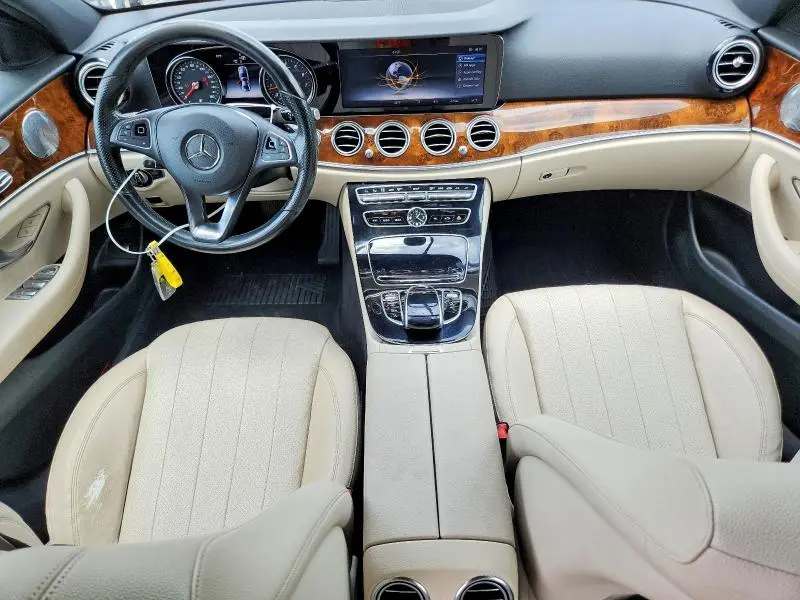2017 MERCEDES-BENZ E 300 4MATIC  