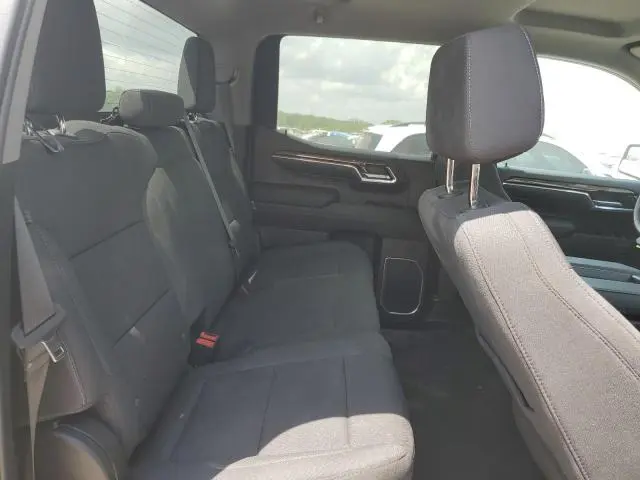 2023 GMC SIERRA K1500 SLE  