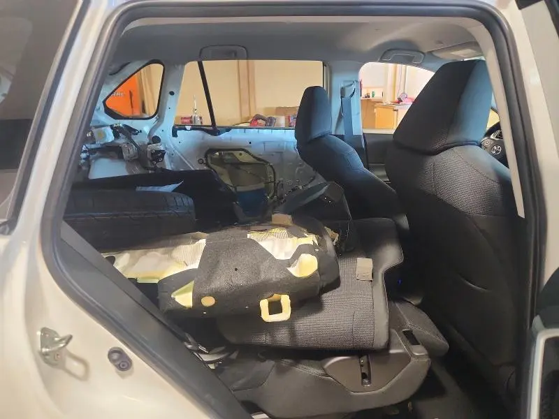 2025 TOYOTA RAV4 LE  
