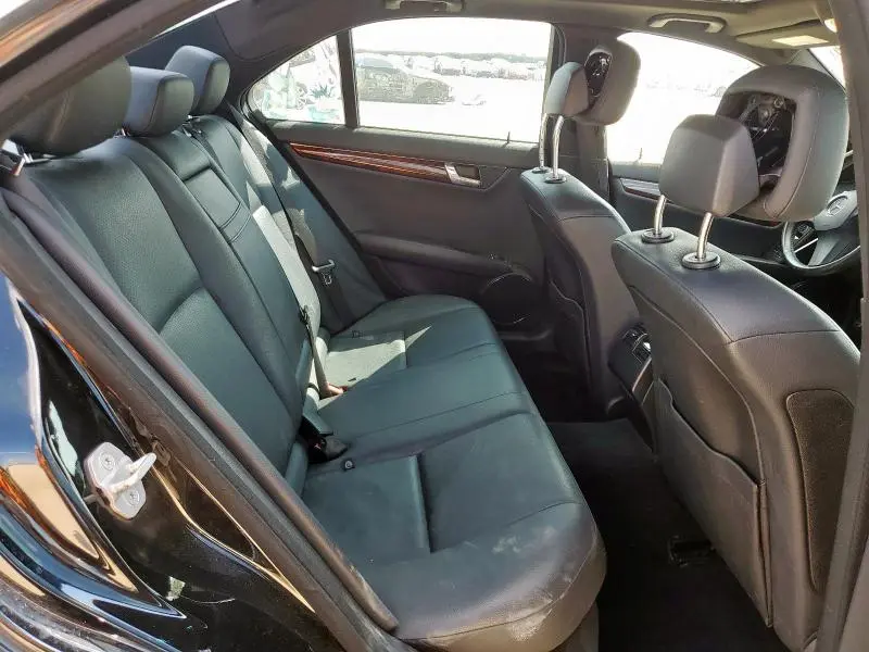 2011 MERCEDES-BENZ C 350  