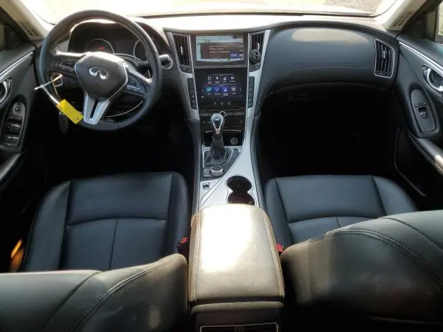 2019 INFINITI Q50 LUXE  