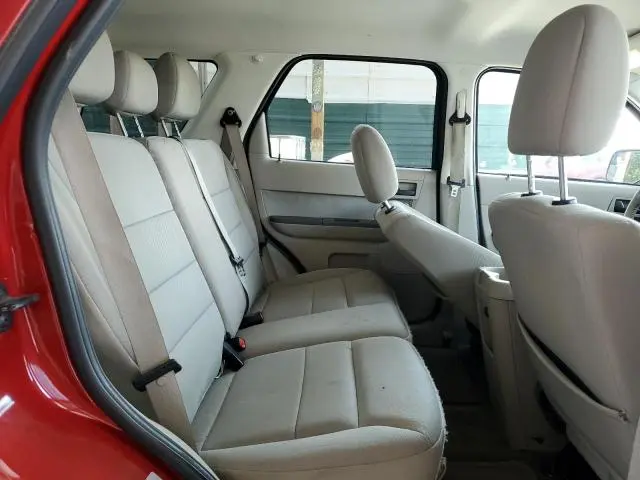2010 FORD ESCAPE XLT  