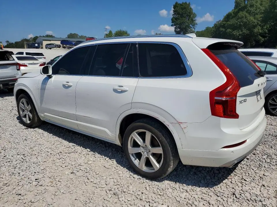 2021 VOLVO XC90 T6 MOMENTUM  