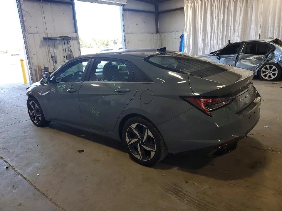 2022 HYUNDAI ELANTRA LIMITED  