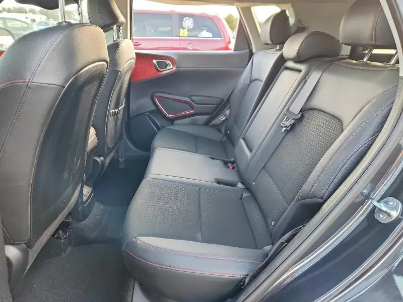 2025 KIA SOUL GT LINE  