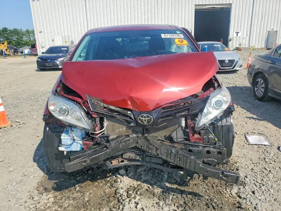2019 TOYOTA SIENNA L 7-PASSENGER  