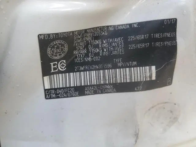 2017 TOYOTA RAV4 XLE  