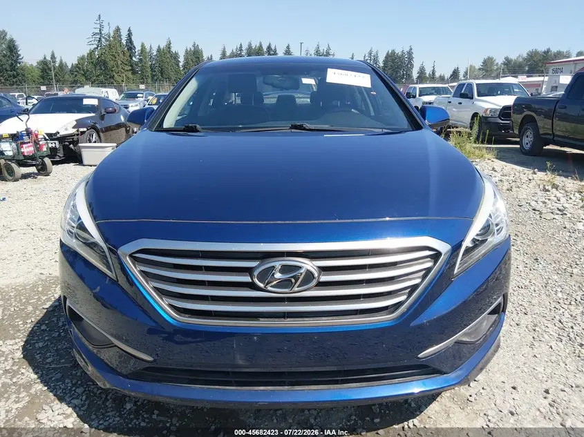 2017 HYUNDAI SONATA SE