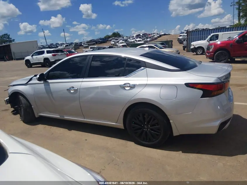 2025 NISSAN ALTIMA SV FWD