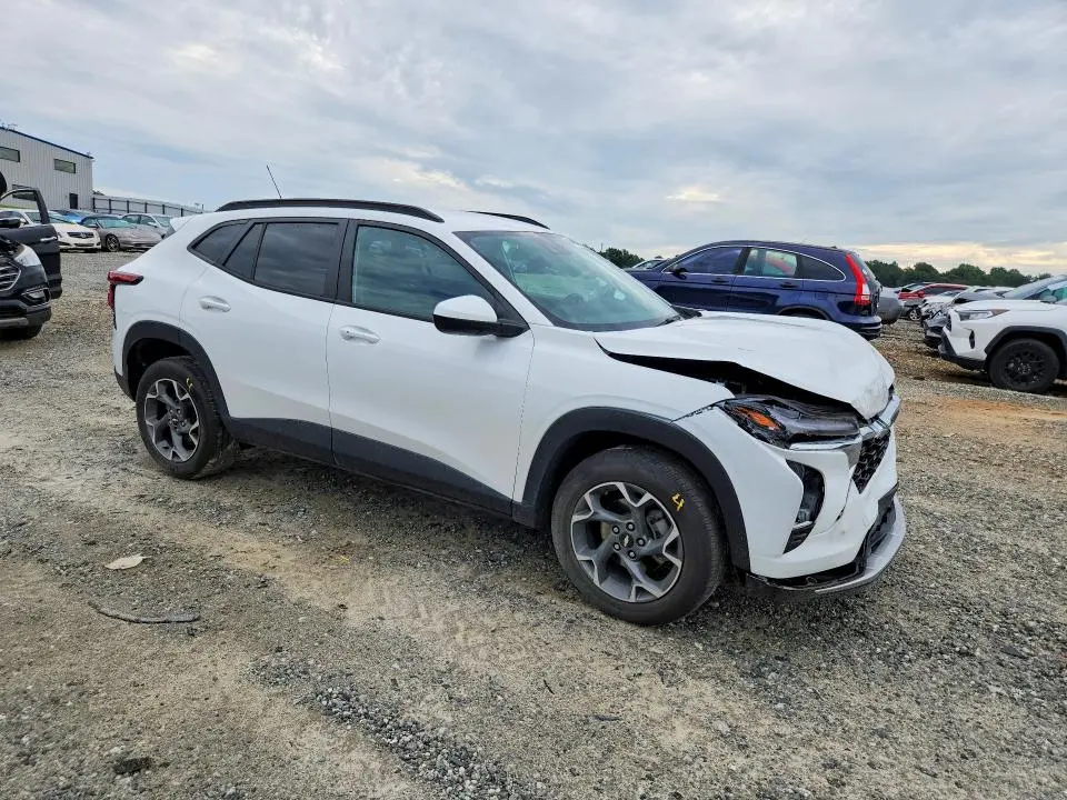 2024 CHEVROLET TRAX 1LT  