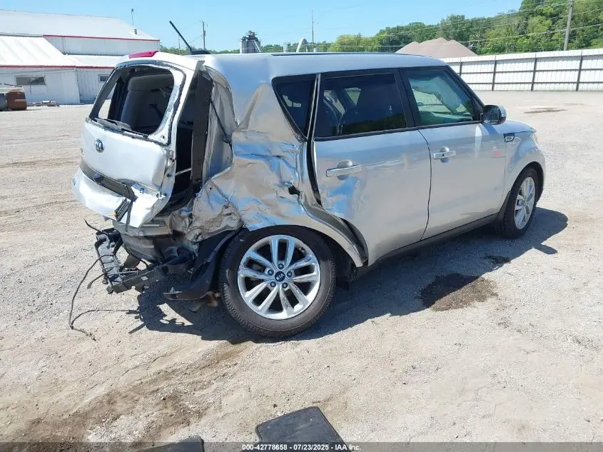 2018 KIA SOUL +