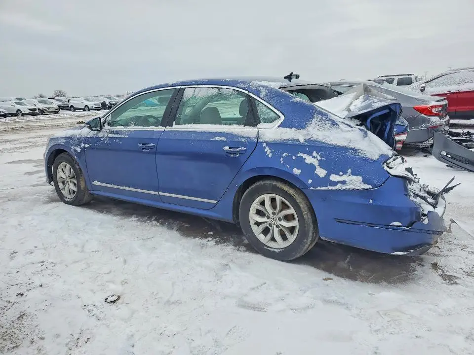 2016 VOLKSWAGEN PASSAT S  