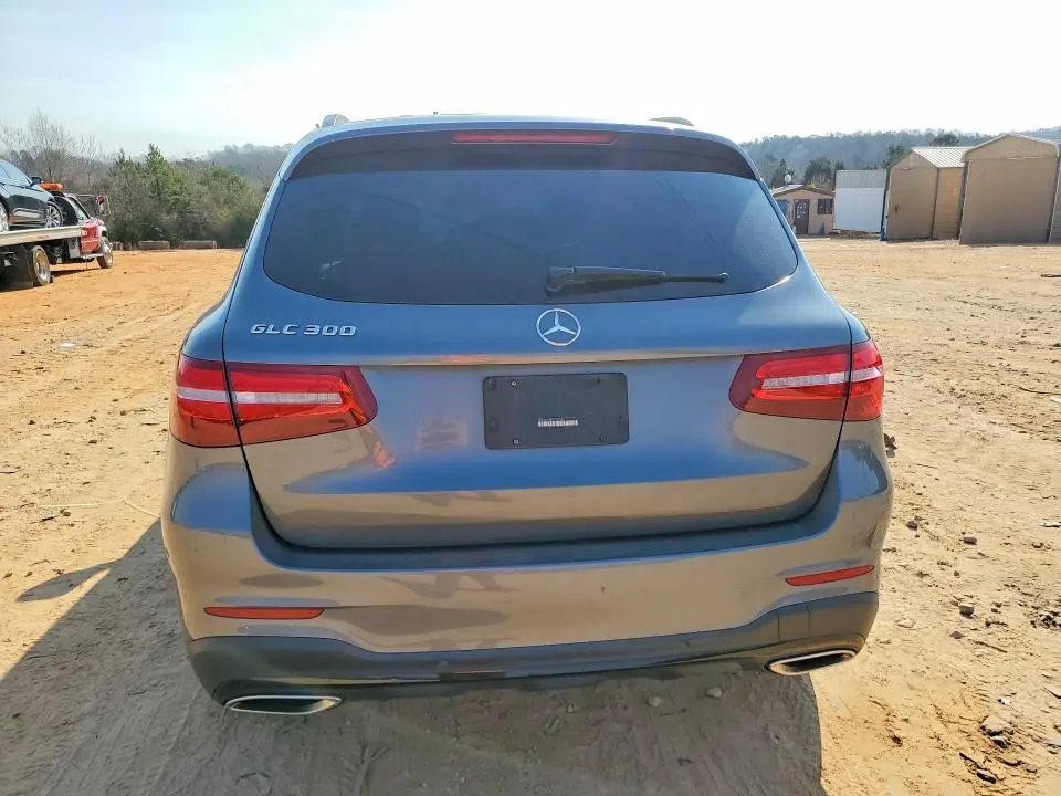 2019 MERCEDES-BENZ GLC 300  