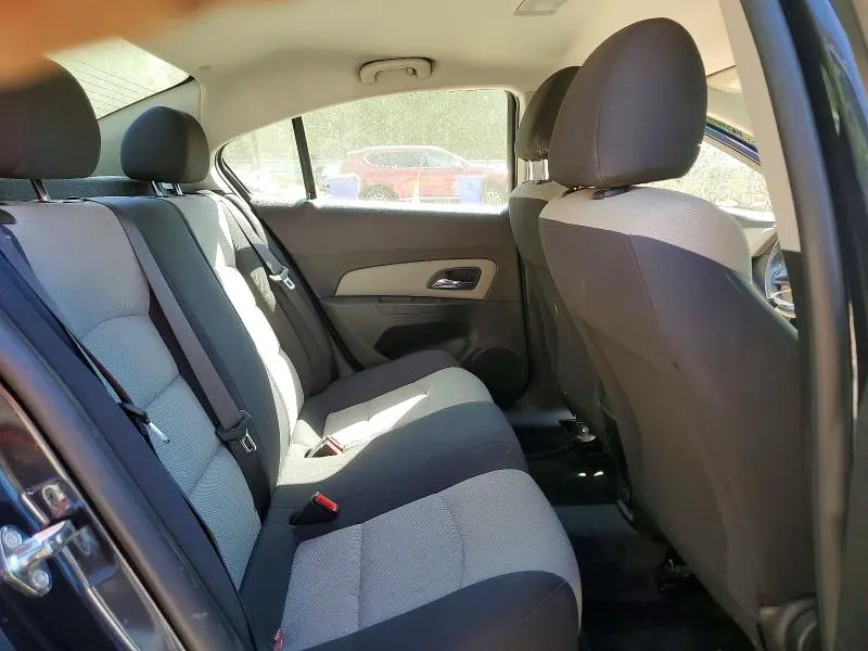 2015 CHEVROLET CRUZE LS  